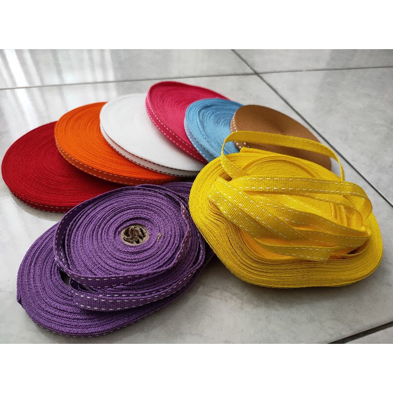 

Pita bintik grossgrain lebar 1 cm pita motif pita list panjang 1 yard (90cm)