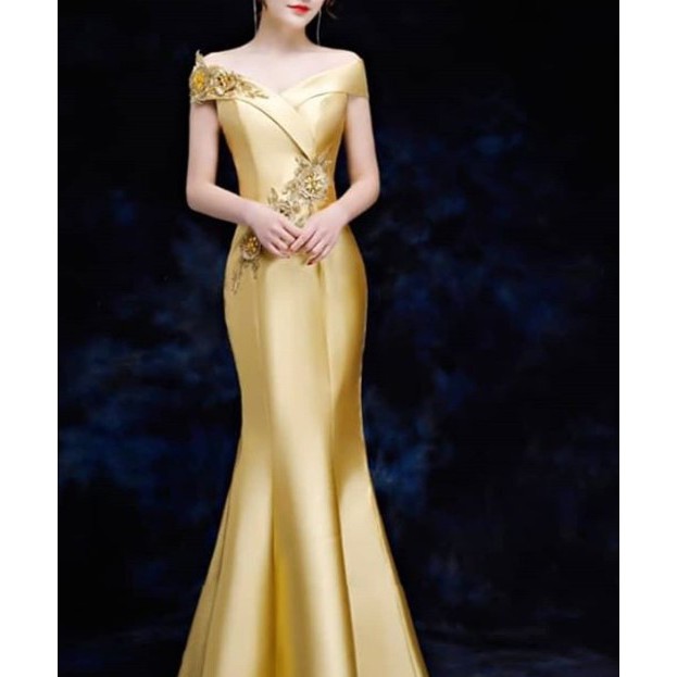 Gaun pengantin Gold mermaid wedding dress