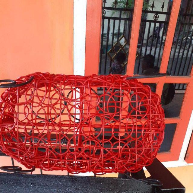 Tempat Akua Gelas Dari Rotan Isi 6 Cup - Tempat Air Mineral Bahan Rotan 6 Lubang - Tempat Aqua Mini