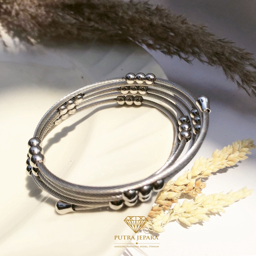 PUTRA JEPARA - GELANG LILIT-GELANG LILIT ELASTIS-GELANG TITANIUM-GELANG TITANIUM LILIT