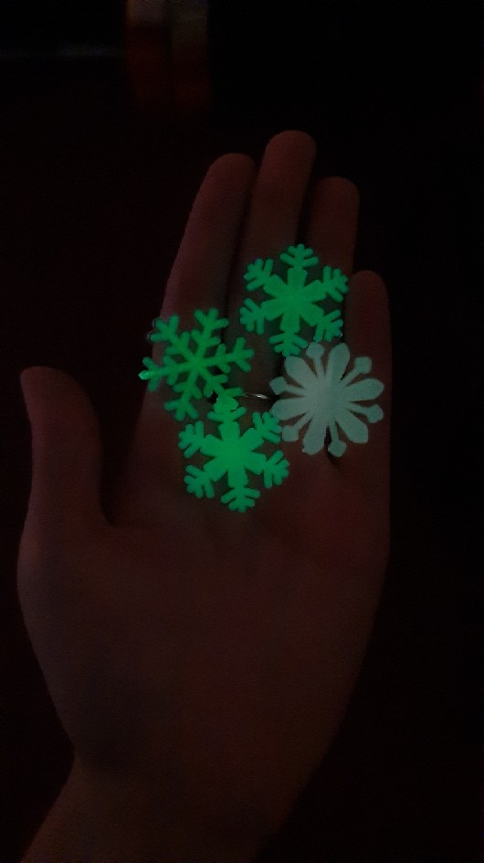 Stiker Glow In The Dark Sticker Salju Frozen Snowflake Ice Wallsticker Fosfor Wallstiker Fluorescent