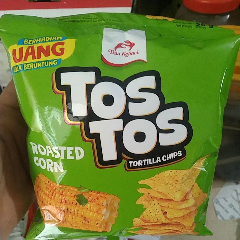 TosTos tortilla Dua kelinci 25gr per renceng