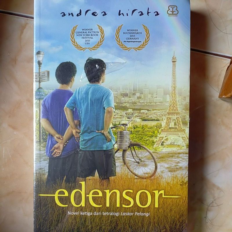 NOVEL EDENSOR ANDREA HIRATA LASKAR PELANGI