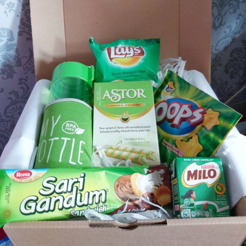 

SNACK BOX Murah Gift Box Hadiah untu kado Ultah Wisuda sahabat teman pasangan || HAMPERS SNACK