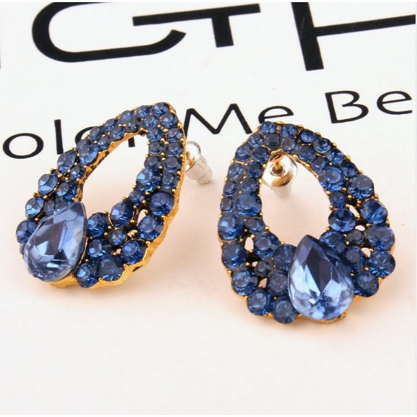 1 Pasang Anting Fashion Korea Model Stud Crystal Blue - E12