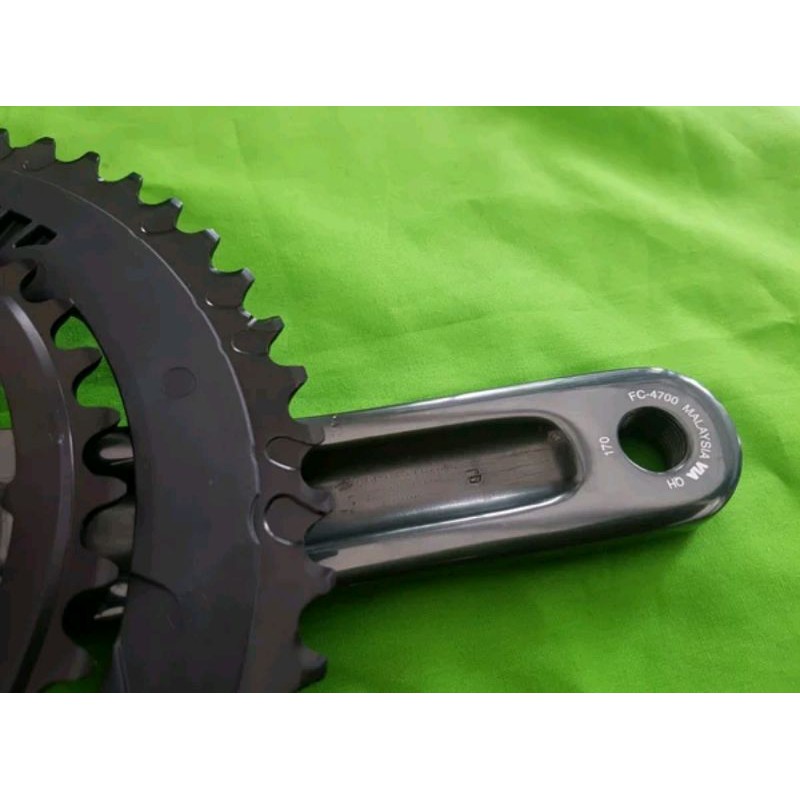 Crank SHIMANO Tiagra 4700 . crank sepeda