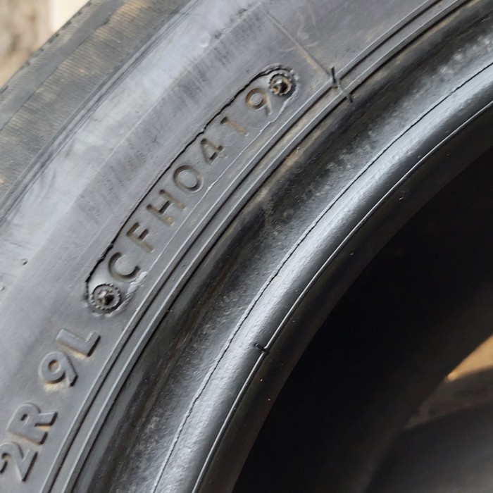 BAN BRIDGESTONE TURANZA TO05 205/65 R15 90%