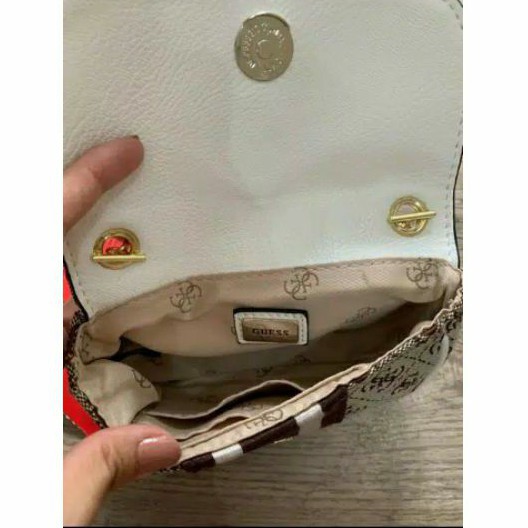 Tas Guess Mini Crossbody Slingbag