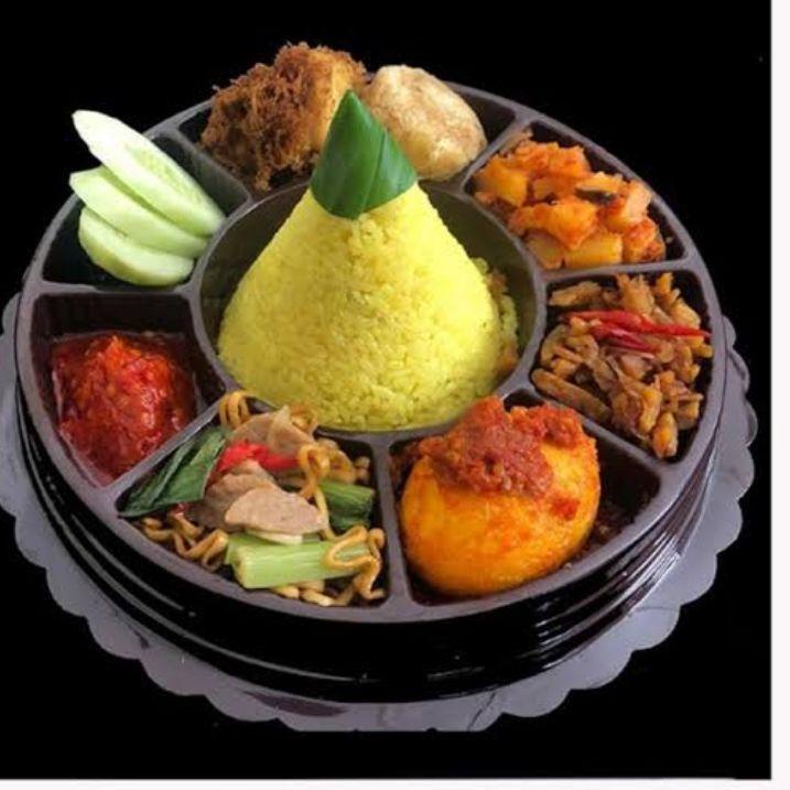 

Kirim Langsung Tumpeng Mini Tumini Isi 8 Halal^^