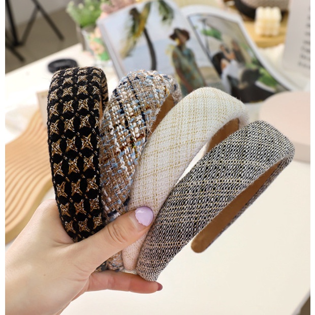 Bando Poni Korea Polos Wanita Motif Tweed Hitam Putih Gold Lory