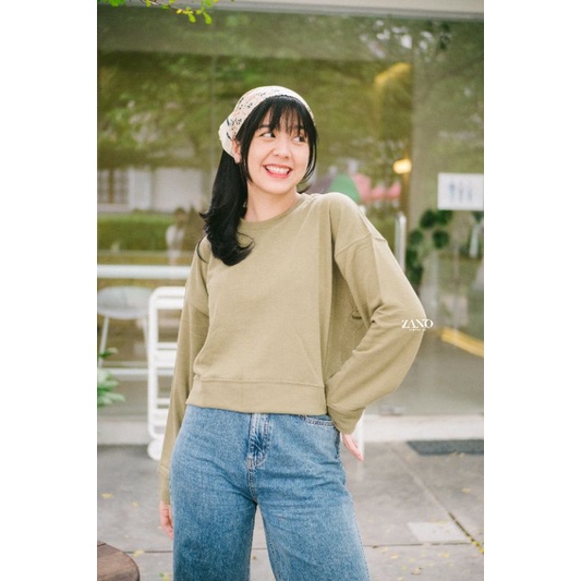 ZANO BASICS Sweater Crop Hijau Gradie