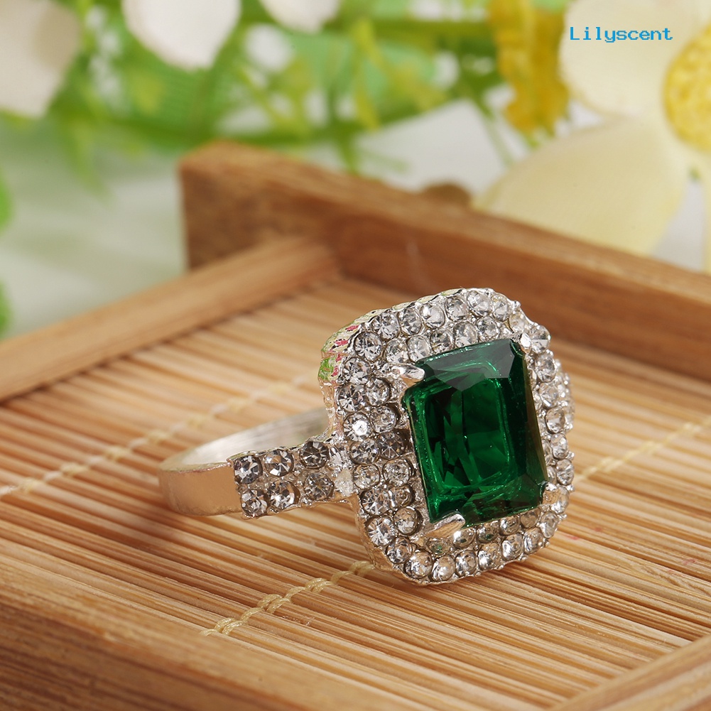 Ls Cincin Lapis Silver Dengan Batu Zircon Warna Hijau Untuk Wanita