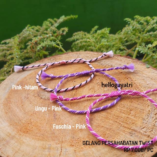 GELANG PERSAHABATAN Twist