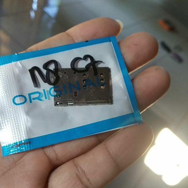 [PRODUK JZJJA] KONEKTOR NOKIA C7 / N8 CONECTOR SIM CARD SIMCARD N00