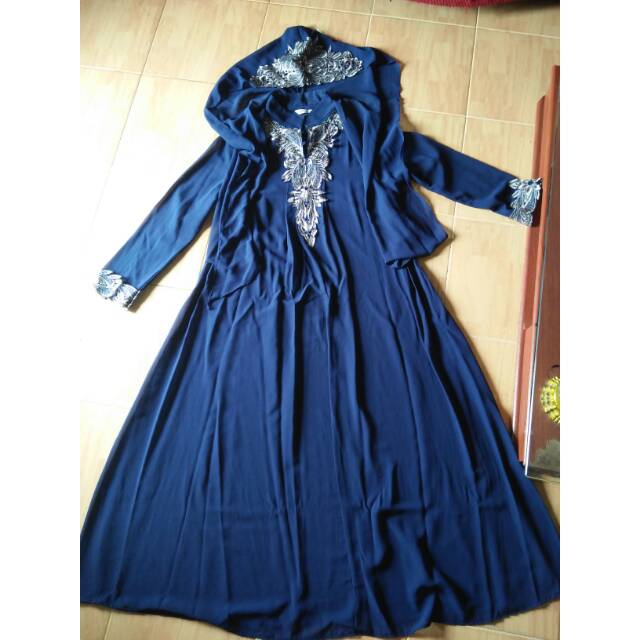 Gamis Hoodie Model Syahrini Preloved