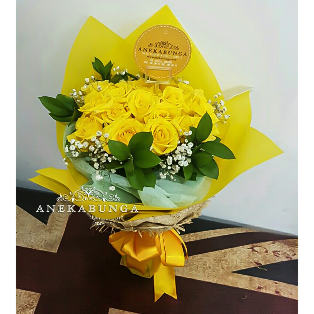 Buket Bunga Mawar Kuning Asli Fresh Yellow Rose Hand Bouquet Flower Bucket Kado Mother's Day Rangkai