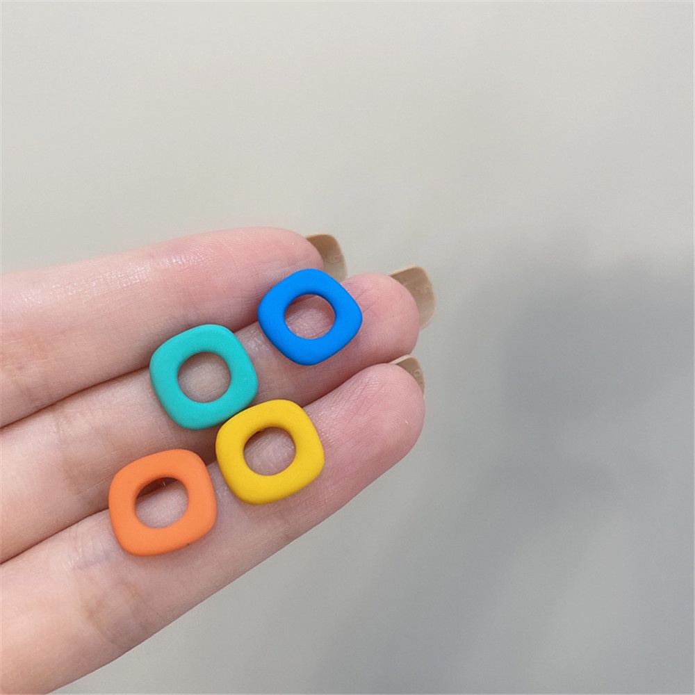 【COD Tangding】Painted Geometric Square Stud Earrings Within Hoursins Girl Heart Contrast Earrings Fashion Accessories Jewelry