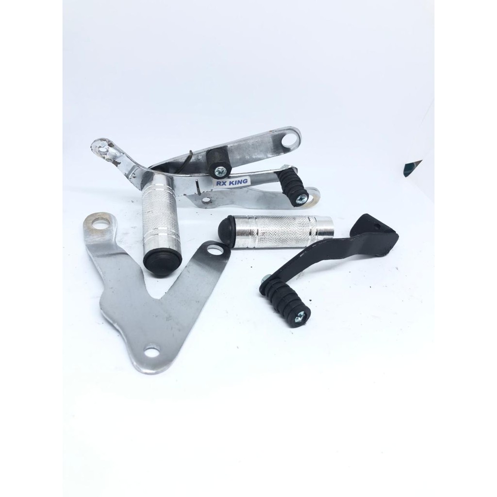 FOOTSTEP depan UNDERBONE motor RKING RXK RX KING chrome besi tebal 1 set - step underbone set oper gigi motor RXKING RXK RX KING CHROME BESI TEBAL