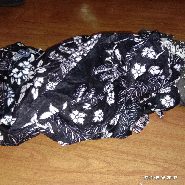 Batik Keluarga Baju Seragam Couple Kondangan Terlaris