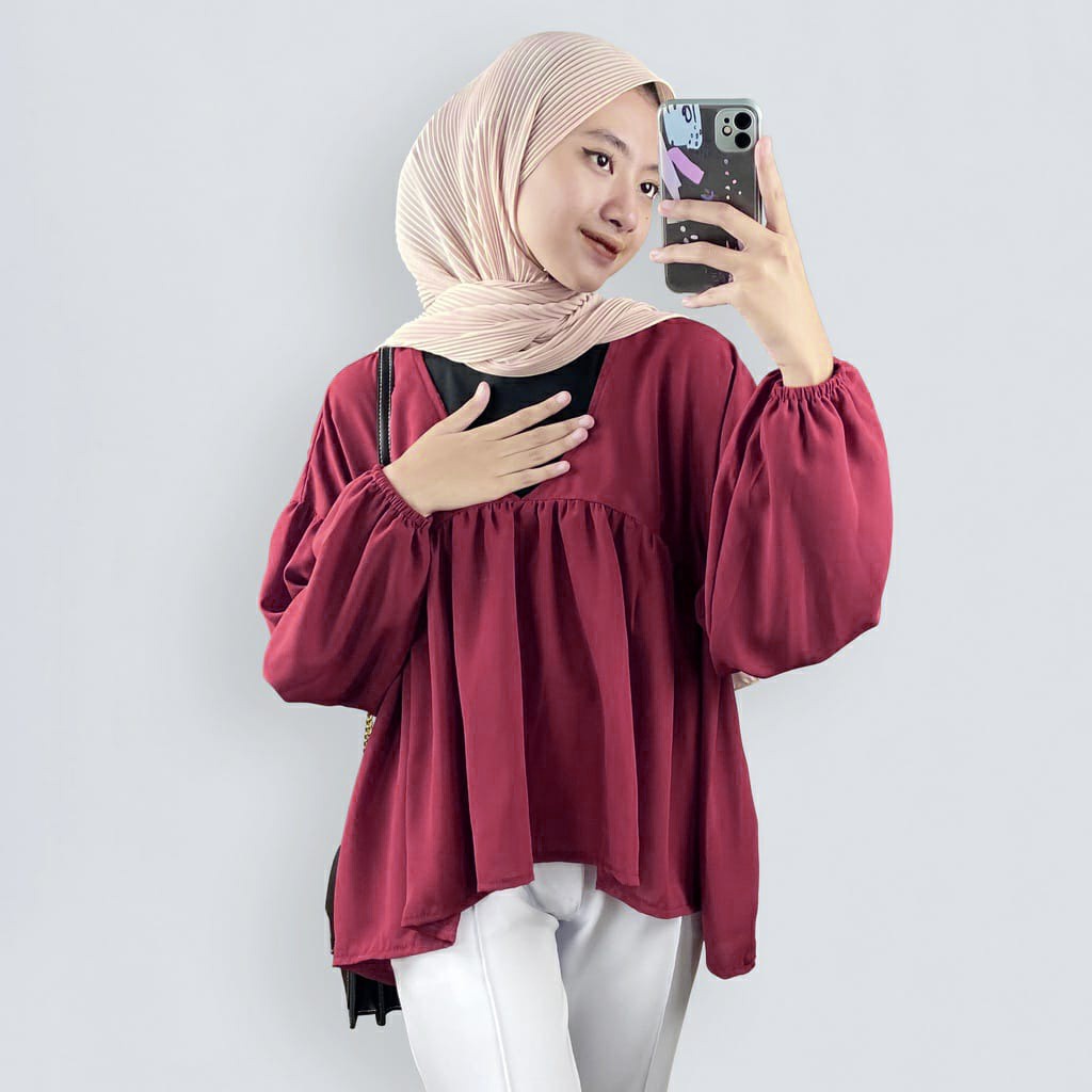 Friska Ruffle Blouse