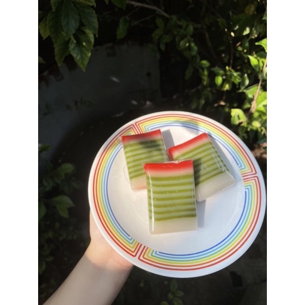 

KUE LAPIS SAGU PANDAN / PEPE SAGU / Rp 5.000