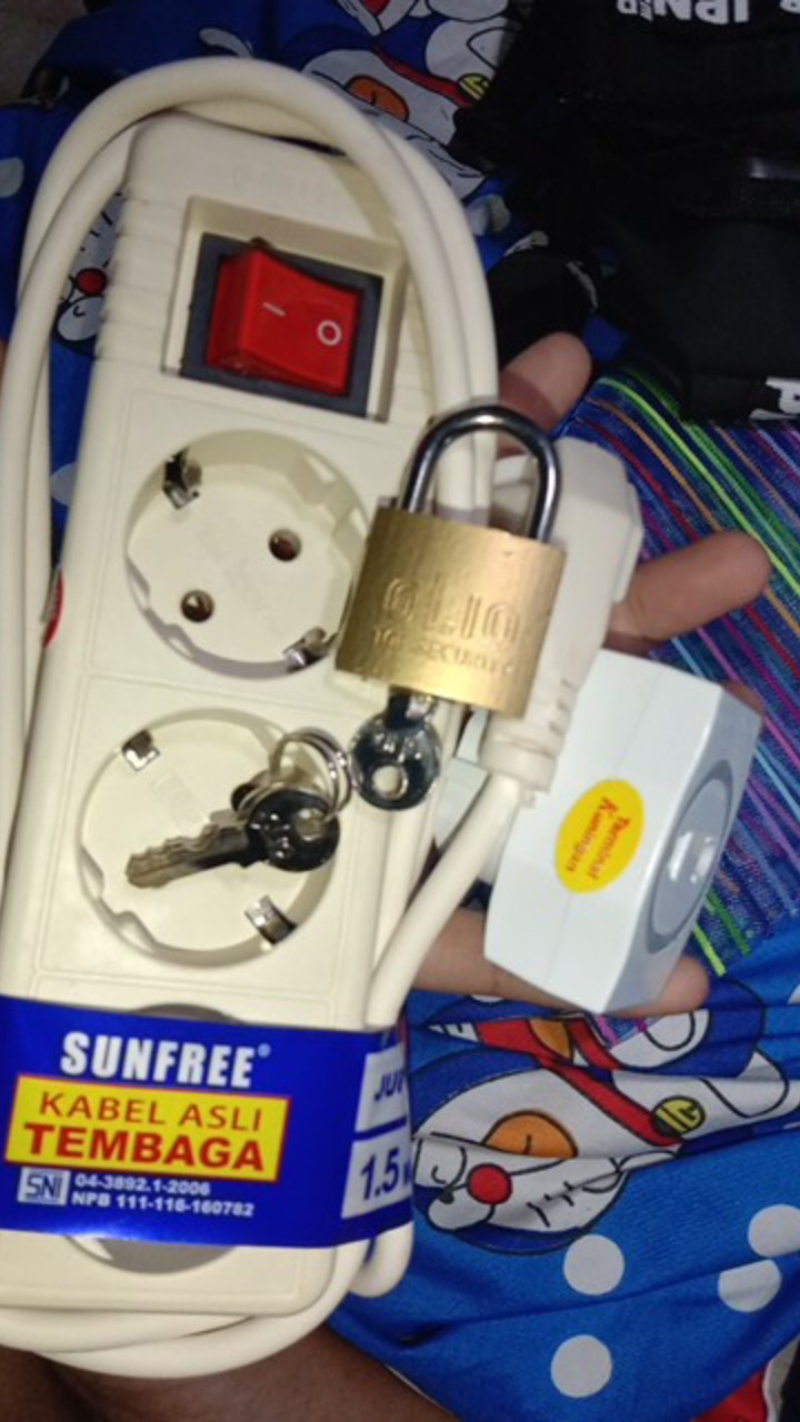 Gembok Kuning Ukuran 30 Mm Murah