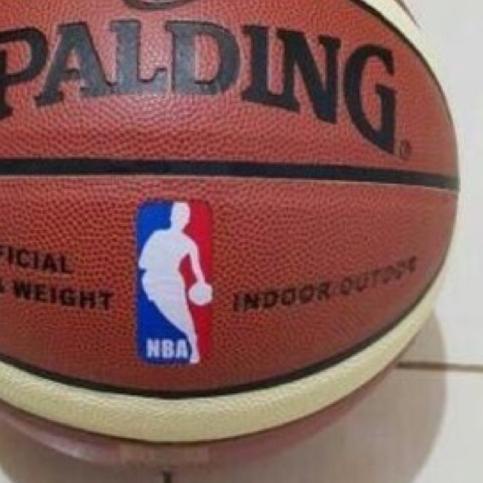 ✤ Bola Basket Spalding ✮