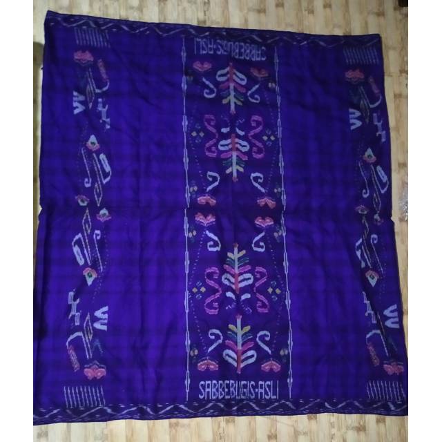 Sarung Bugis Sutra