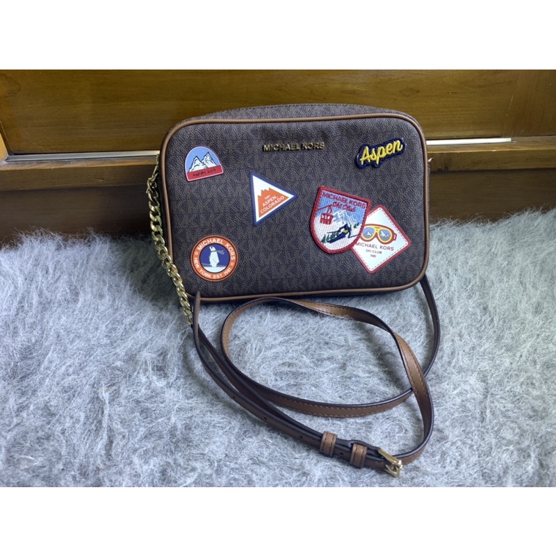 MICHAEL KORS CAMERA BAG