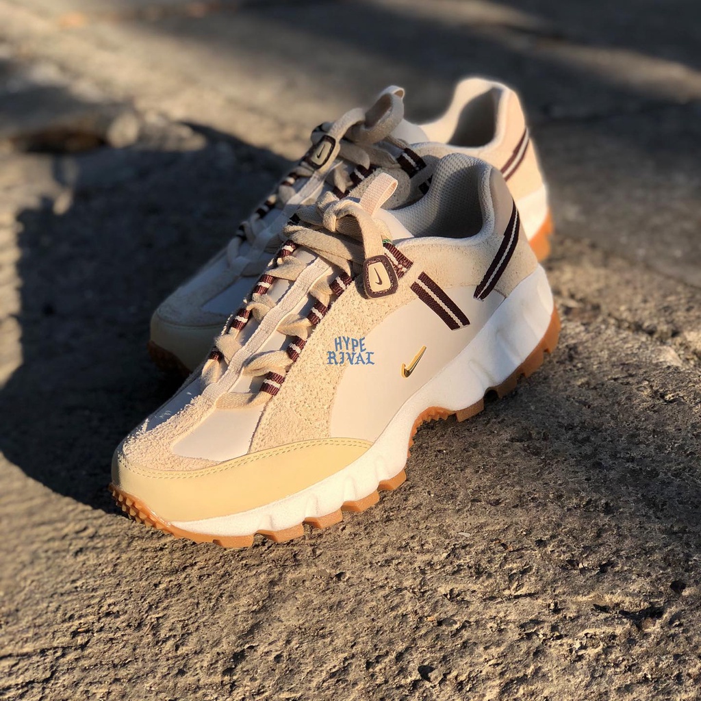 Nike Jacquemus Air Humara LX Light Bone