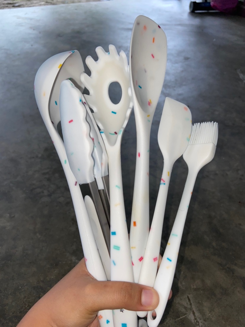 Set Spatula Sutil Alat Masak Silikon Tahan Panas 6 Pcs Putih