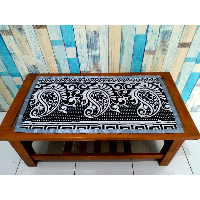 Taplak meja tamu motif batik hitam