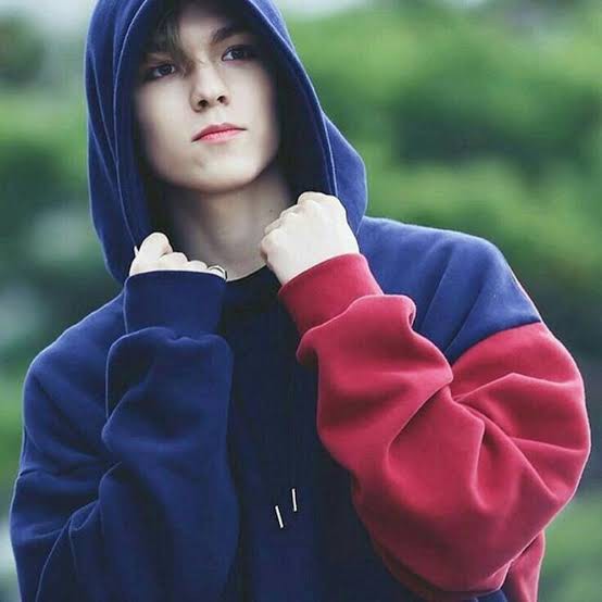 Vernon Maroon Hoodie