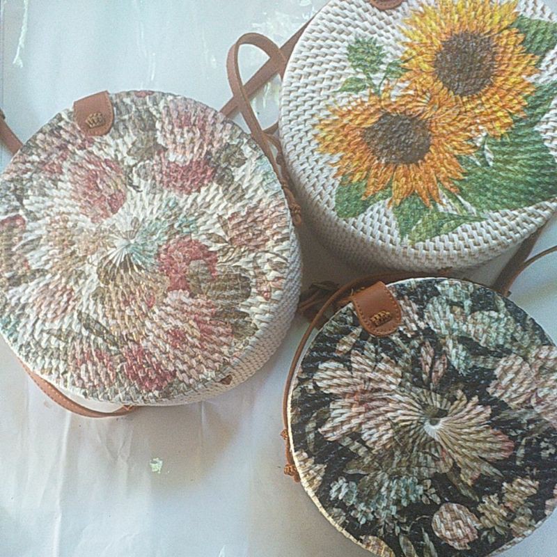 Tas rotan tali gesper