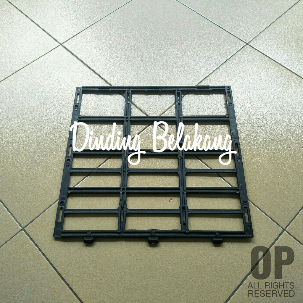 Bagian Dinding Belakang Baterai Kandang Ayam Bebek Petelur Plastik