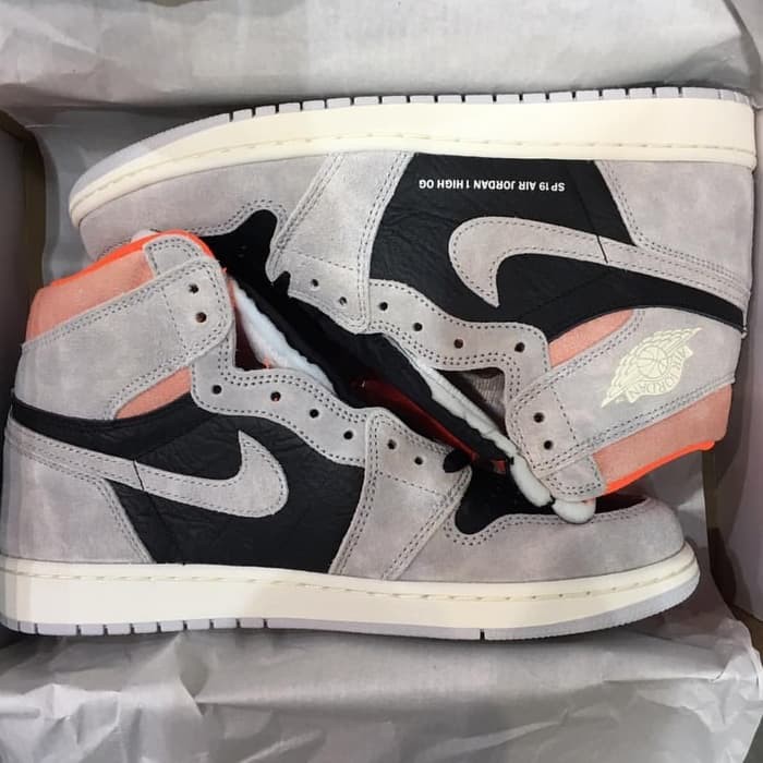 AIR JORDAN 1 RETRO HI OG HYPER CRIMSON / NEUTRAL GREY 100% ORIGINAL