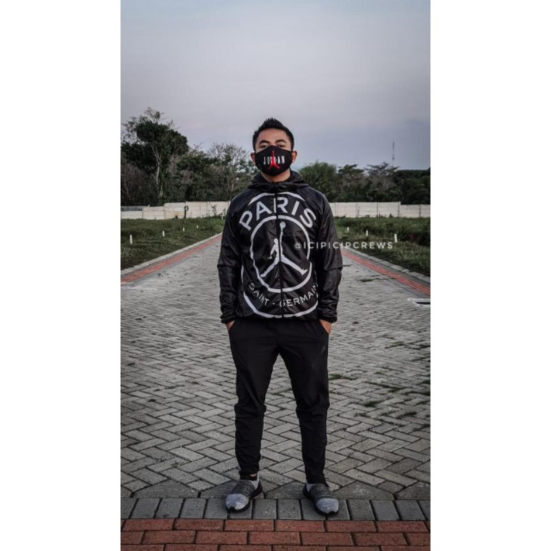 jaket windbreaker parasut motif basketball PARIS PieSGi