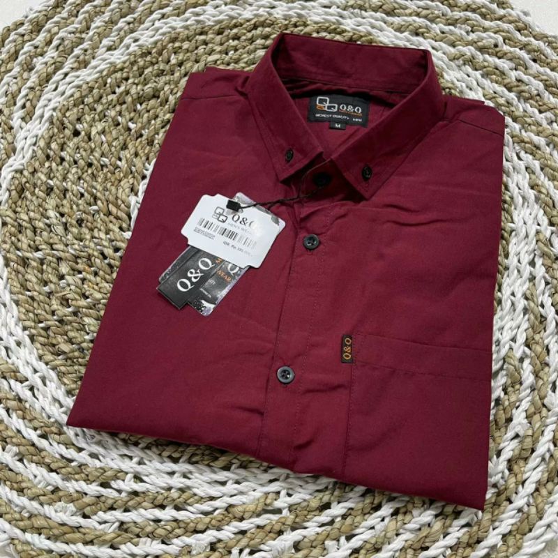 Kemeja POLOS Maroon Baju Hem Cowok Lengan Pendek Slimfit Polos Simple Distro