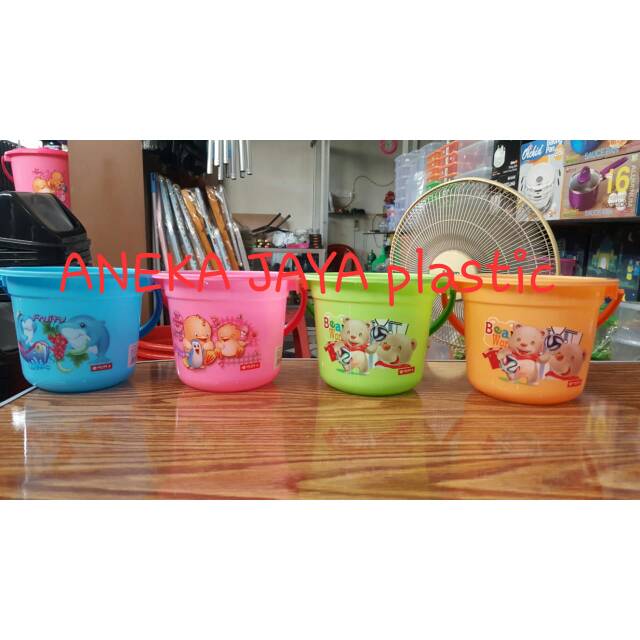 Ember Kecil Lion Star PL-8 Pail 0.5GL