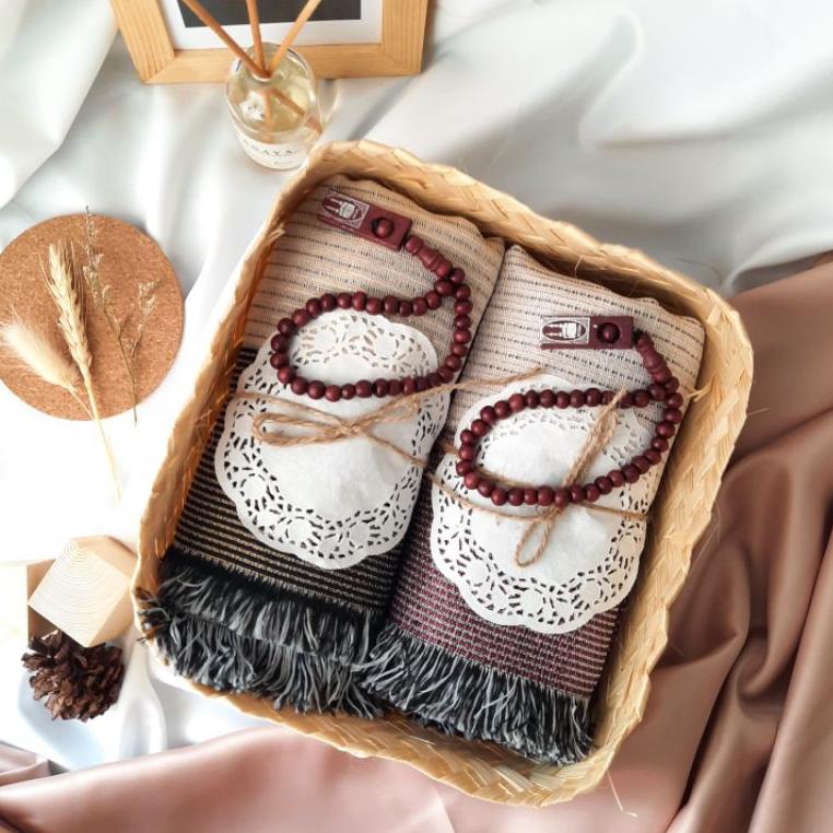 Model Keren.. HAMPERS PERNIKAHAN / KADO ANNIVERSARY /KADO PERNIKAHAN/ HAMPERS WEDDING/KADO NIKAHAN/H