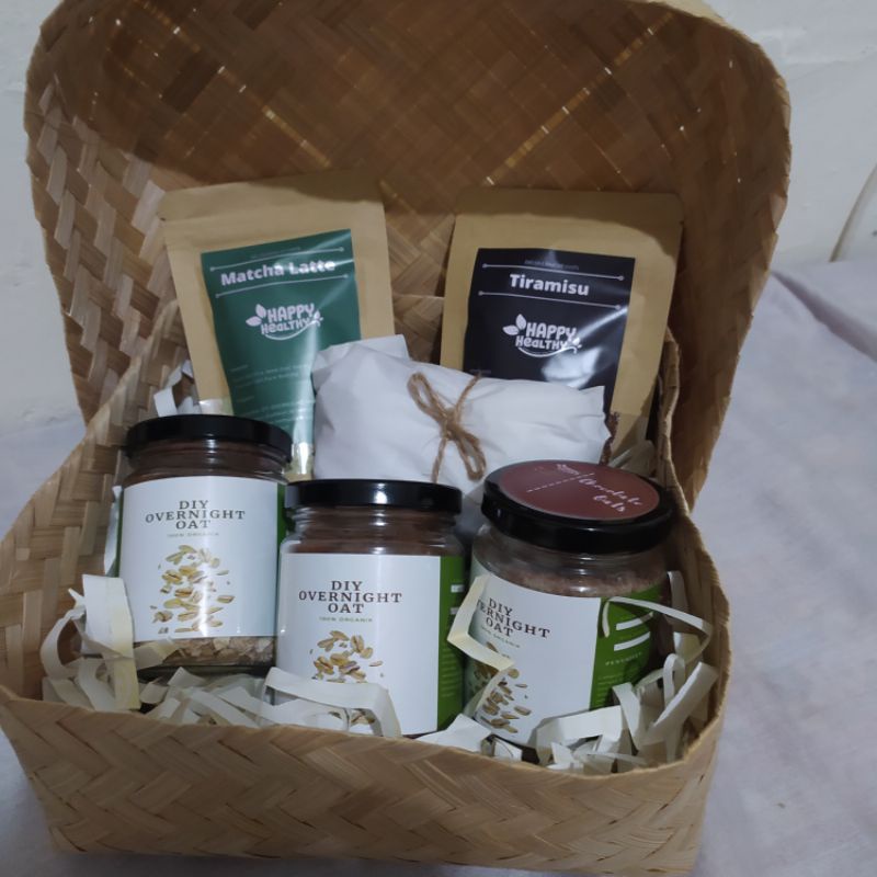 

HAMPERS LEBARAN REQUEST BY CHACHA