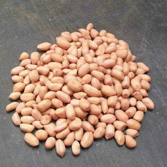 

Kacang Tanah mentah 250gr