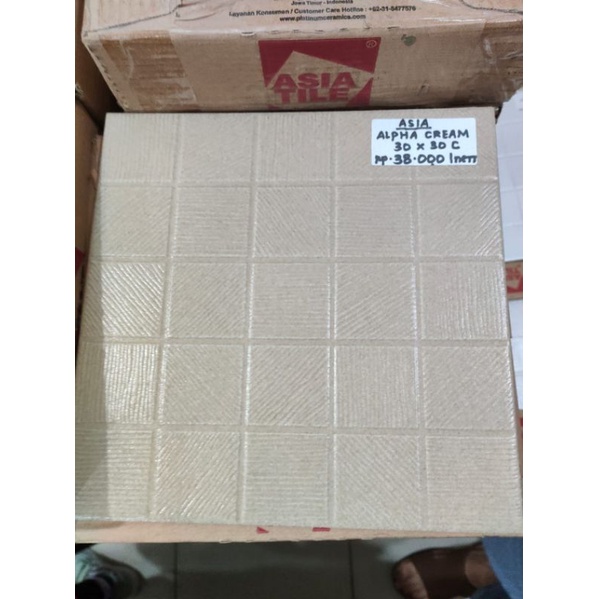 Keramik Lantai Kamar Mandi Asia Alpha Cream 30x30 kw3