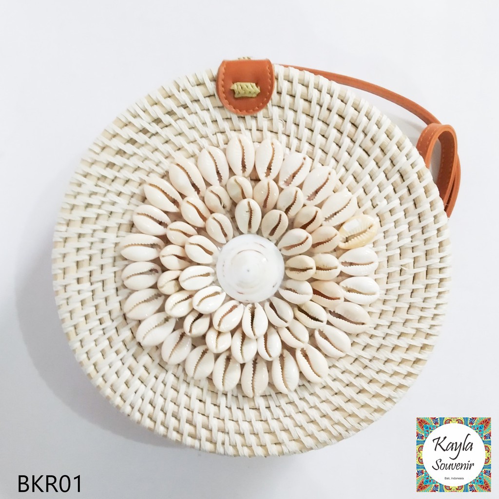 Tas Rotan Bali Kerang Putih - Kain Etnik