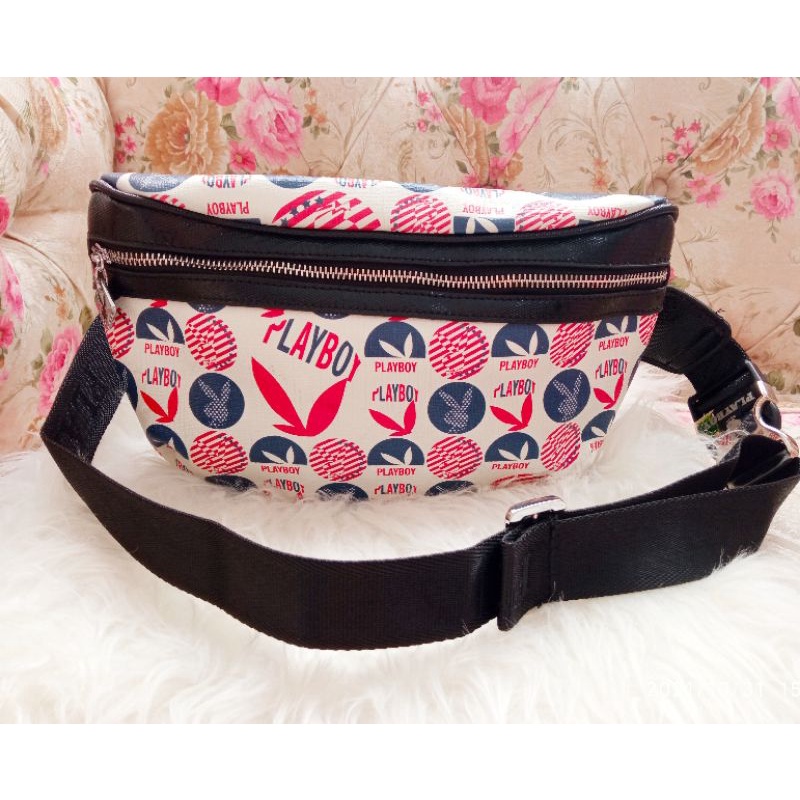 Preloved Waist Bag merk Playboy Original