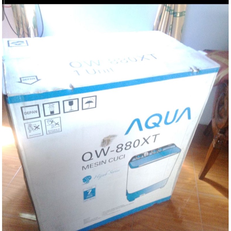 Mesin cuci 2 tabung 8kg Aqua QW-880XT