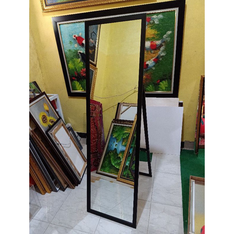 kaca cermin standing size 150*45cm  BACA DESKRIPSI !