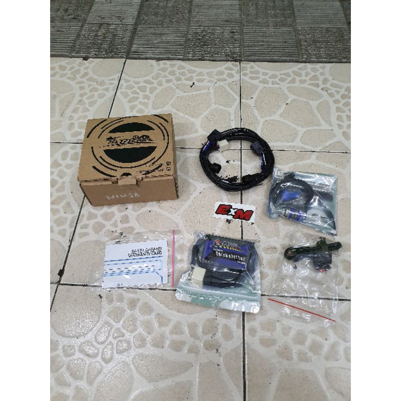 Quickshifter Autoblipper & Auto Warmup CBR250RR Mbrtech