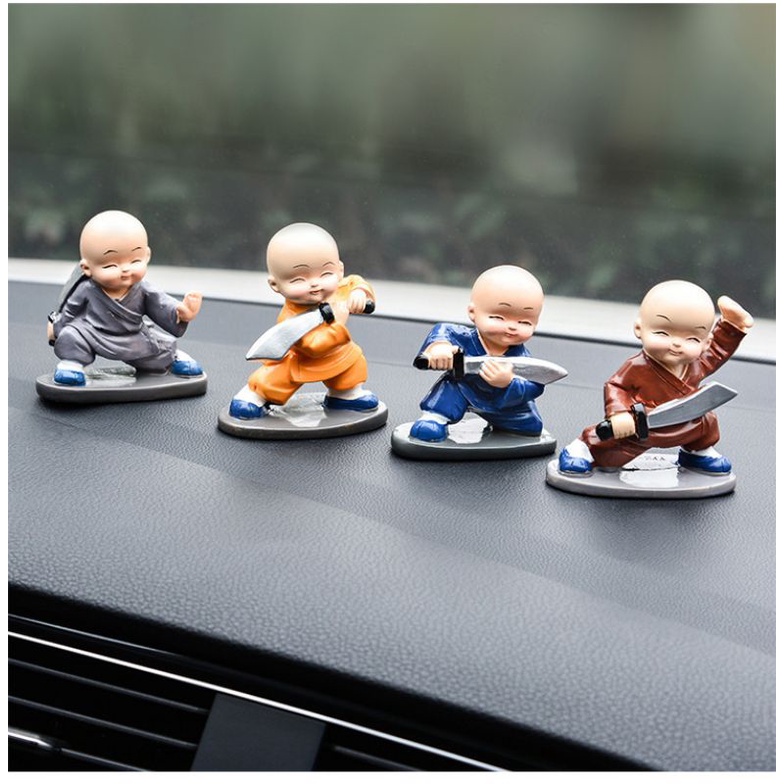 PAJANGAN Dashboard Mobil Biksu Wushu Pajangan Dashboard Mobil Biksu Shaolin Pedang