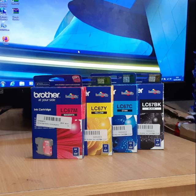 

TINTA PAKETAN BROTHER LC-67 BLACK AND COLOR ORIGINAL